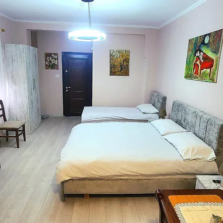 Erla's Tirana