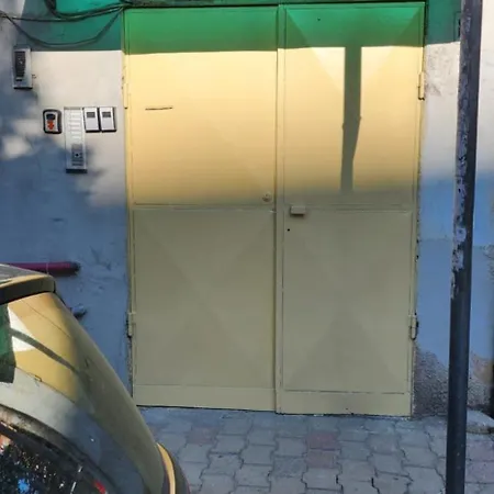 Appartement Erla's Tirana