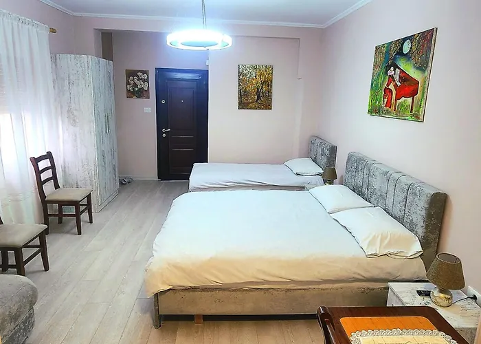 Erla's Tirana
